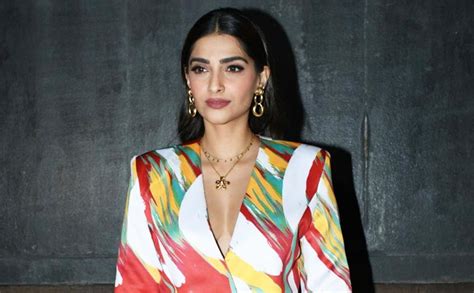 sonam kapoor diet prada|Diet Prada Takes A Jibe At Sonam Kapoor For Attending MDL.